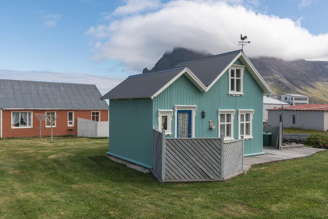 The Little House Villa Bolungarvík Eksteriør bilde
